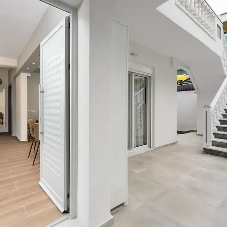 Lux Apartment *